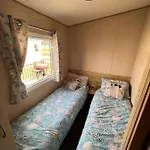 캠프장 N And B Caravan Hire Flamingo Land Kirby Misperton